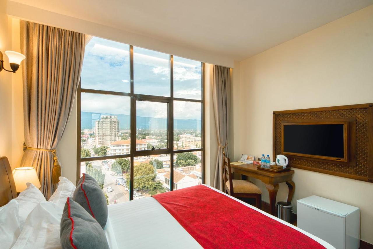 Kibo Palace Hotel Moshi Dış mekan fotoğraf