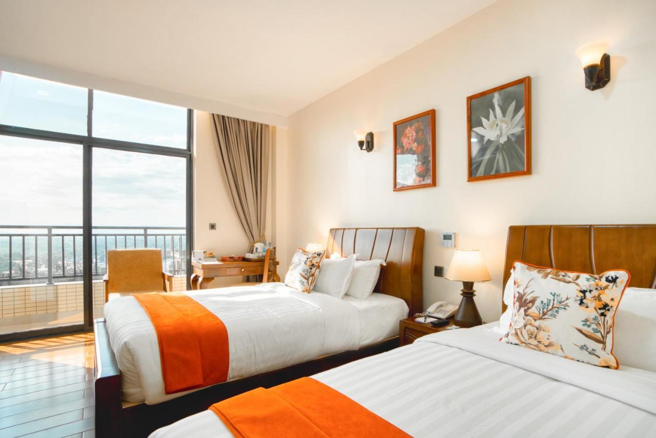 Kibo Palace Hotel Moshi Dış mekan fotoğraf
